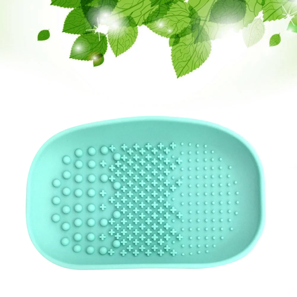 قطعة واحدة من وسادة تنظيف فرشاة المكياج من السيليكون صغيرة الحجم سهلة التخزين، تصميم فعال لتنظيف المكياج باللون الأخضر الفاتح #4