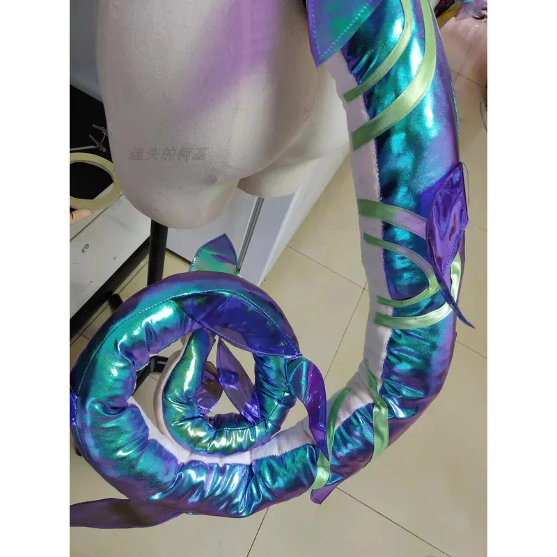DY20150CM لعبة LOL Neeko تأثيري الذيل جديد الجلد الغريب الحرباء تأثيري الذيل الدعائم أنيمي الدعامة زي الهالوين التأثيري props25 #4
