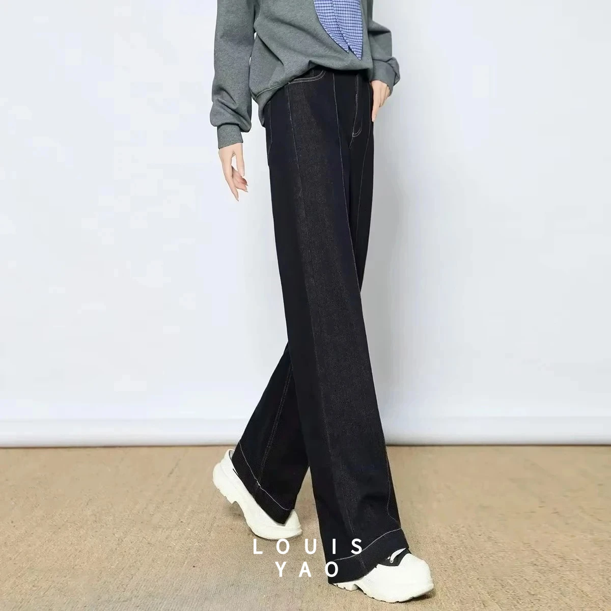 

LOUISYAO Women's Pants High Waist Jeans 2025 Winter Straight Leg Pants Thickened Micro Elastic Contrast Button Jeans