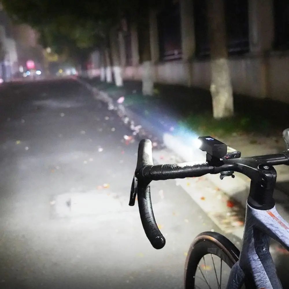 Waterproof Bike Headlight Smart Sensor Led Torch Type C Rechargeable Digital Power Display Cycling Safety Lamp