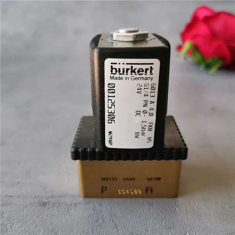 Burkert Solenoid Valve 6013 Series Small Caliber Solenoid Valve Brass 00125306 179762 Stock