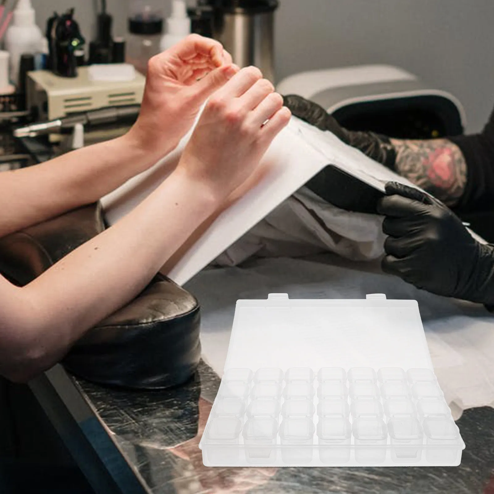 

Портативный органайзер для бусин на 28 ячеек, прозрачный, из полипропилена, для хранения украшений, страз, инструментов для маникюра, компактный, практичный