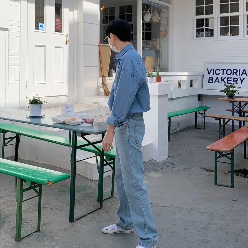 

​ Модный универсальный мужской джинсовый комплект в гонконгском стиле, тонкая свободная рубашка с длинными рукавами, весенне-летняя повседневная одежда ​