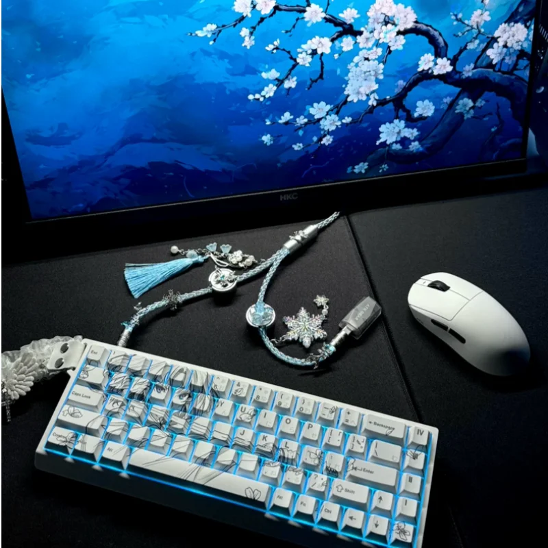 8k Aviator Aviation Plug-in Cable 2-in-1 Glowing Ice Blue 1.3m Type-c Diy Handmade Custom Cable Keyboard Accessories