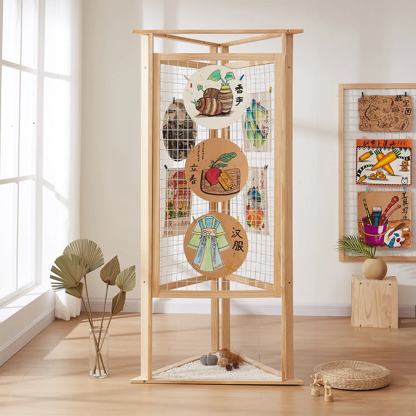 Grid display stand Kindergarten art exhibition Calligraphy works display stand Floor-to-ceiling wooden wrought iron grid shelf