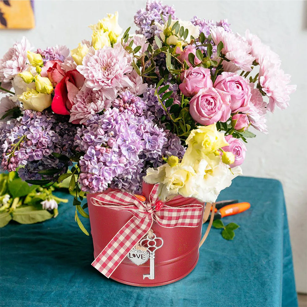 2 قطعة دلو الحلوى القصدير أصيص زهور معدني ريترو سطح المكتب زارع للمنزل مكتب حديقة الديكور عيد الميلاد دلو للزهور زهرية #6