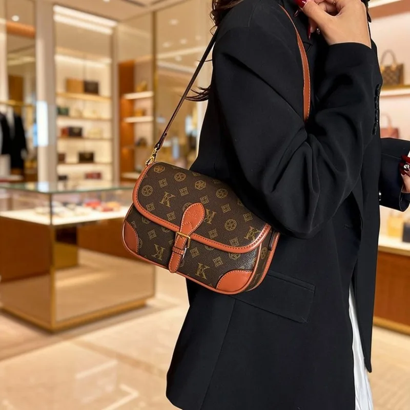 

Повседневная простая элегантная кожаная сумка для подгузников для женщин, большая вместительная текстурированная оригинальная ретро-сумка через плечо