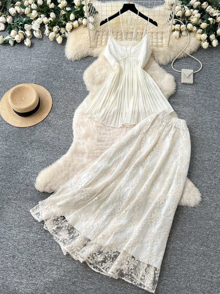 

French vacation style elegant two-piece set women's summer new lace neck hanging suspender high waist A-line long skirt