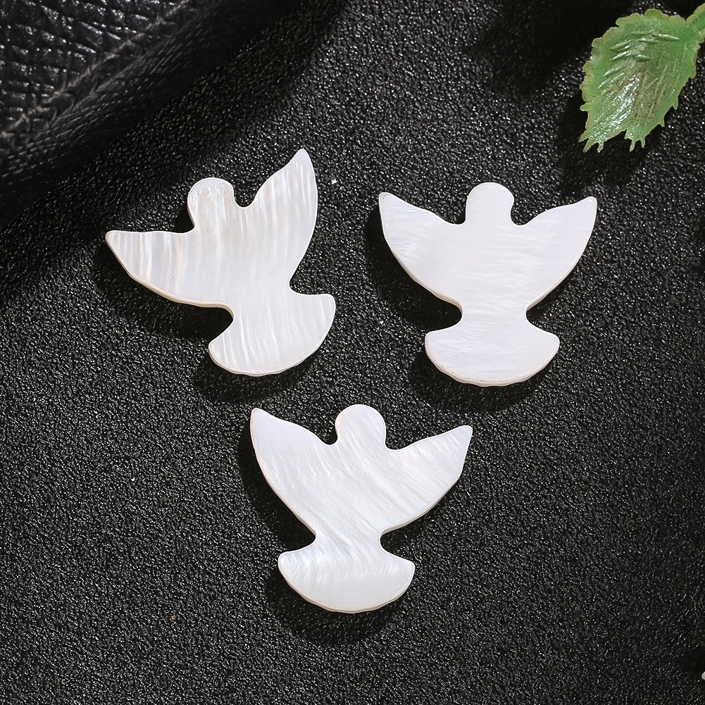 2pc Peace Dove Shell Pendant Natural Mother-of-pearl Flying Animals Charm for Jewelry DIY Earrings Necklace Handmade Accessories