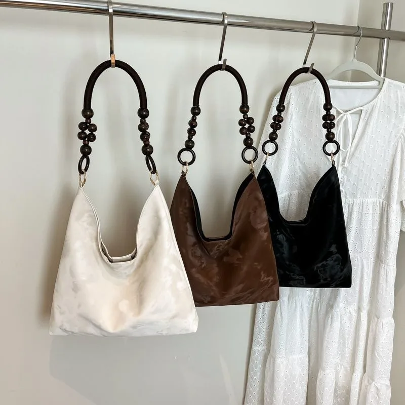 

Premium Commuter Bag Women' New Popular Fashion Retro Versatile Shoulder Bag Large Capacity Tote Bag Exquisite Casual Simplicity