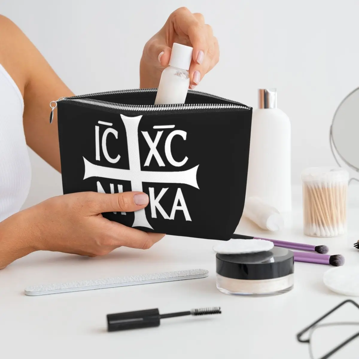 

IC XC NIKA Cross Christian Orthodox Jesus Chris Women Cosmetic Bags Travel Makeup Organizer Pouch Toiletry Storage Dopp Kit Box