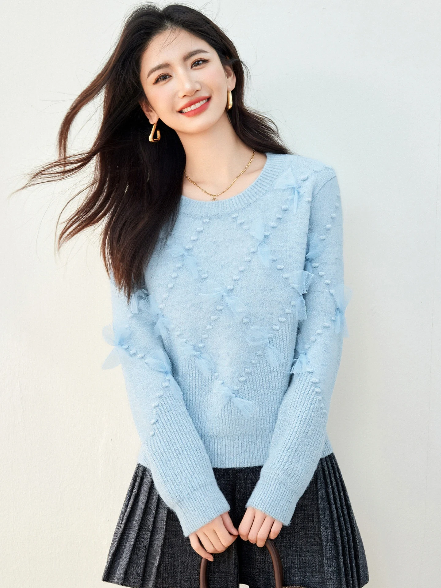 Maglione pullover lavorato a maglia blu a maniche lunghe con scollo a O con fiocco per donna Autunno Inverno Elegante stile coreano Top larghi e caldi Maglieria 9680