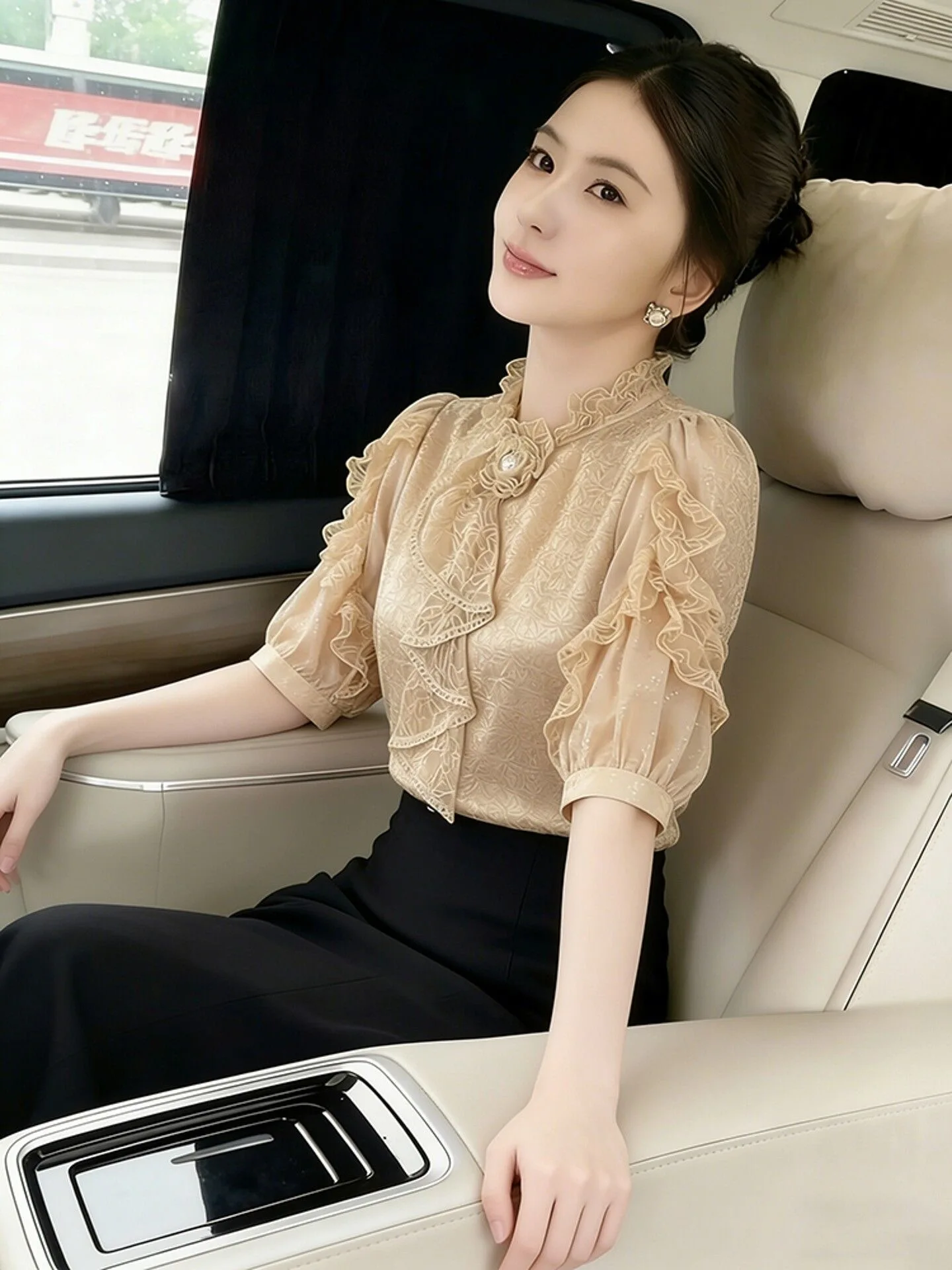 Champagne Short Sleeve Shirt Women's Style 2026 New Elegant Simple Wear Single Piece Important Occasion Beautiful High Intell...