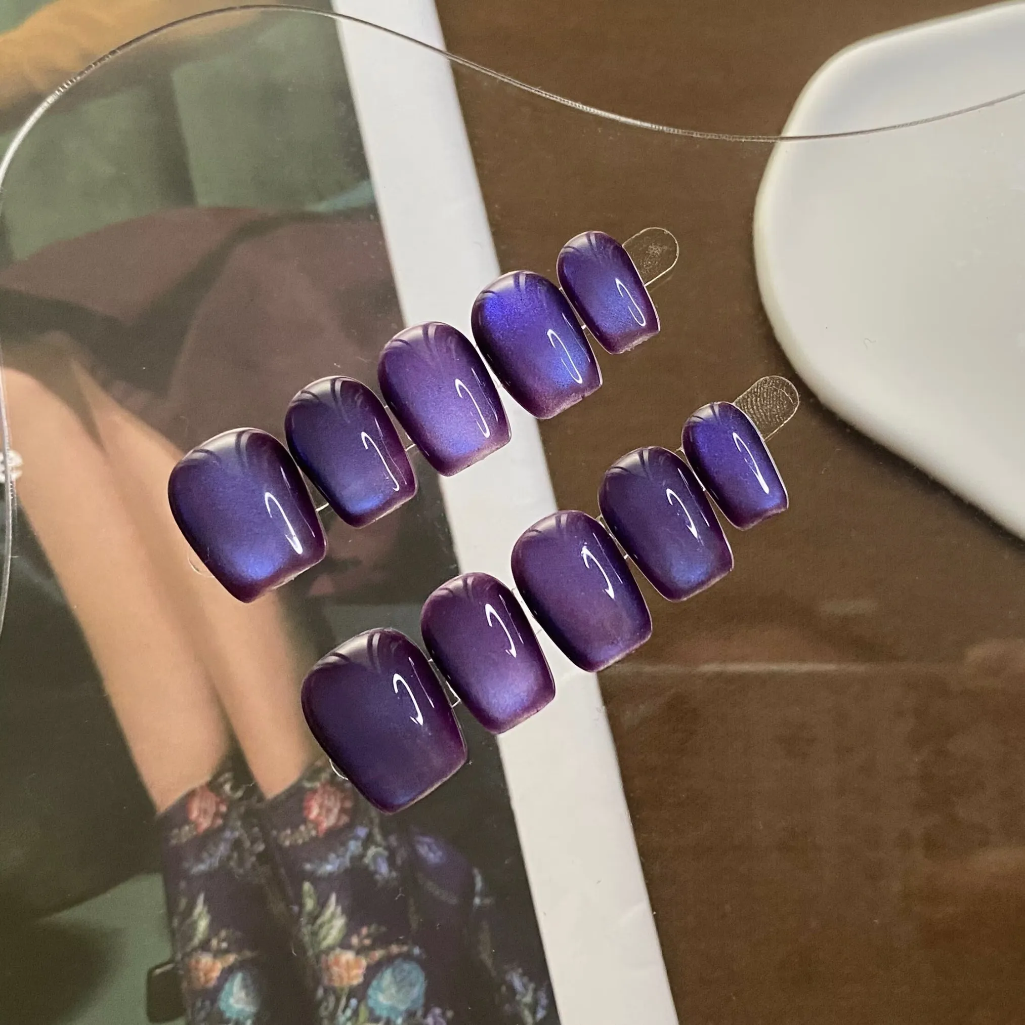 10PCS Blueberry Cat Eye Press on Nails Handmade Design Fake Nails Acrylic Delicate Short Square Purple Mist Rises from the East