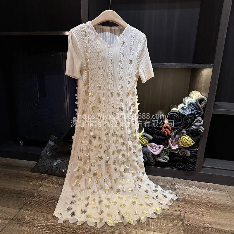 

Плиссированное платье Miyake 2025 Premium Sense, летние новые модные темпераментные элегантные дизайнерские гладильные повседневные плиссированные платья для женщин