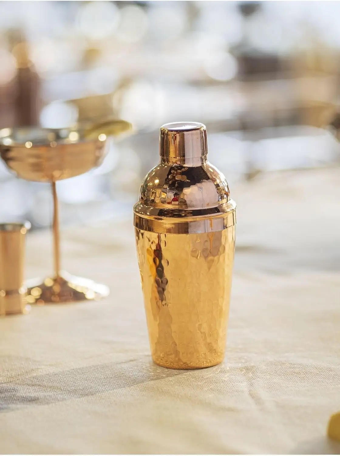 Copper Shaker Hammered Finish 16 oz Capacity 6.3 in Height 2.8 in Diameter Handcrafted Pure Copper with Tin Lining for Cocktails