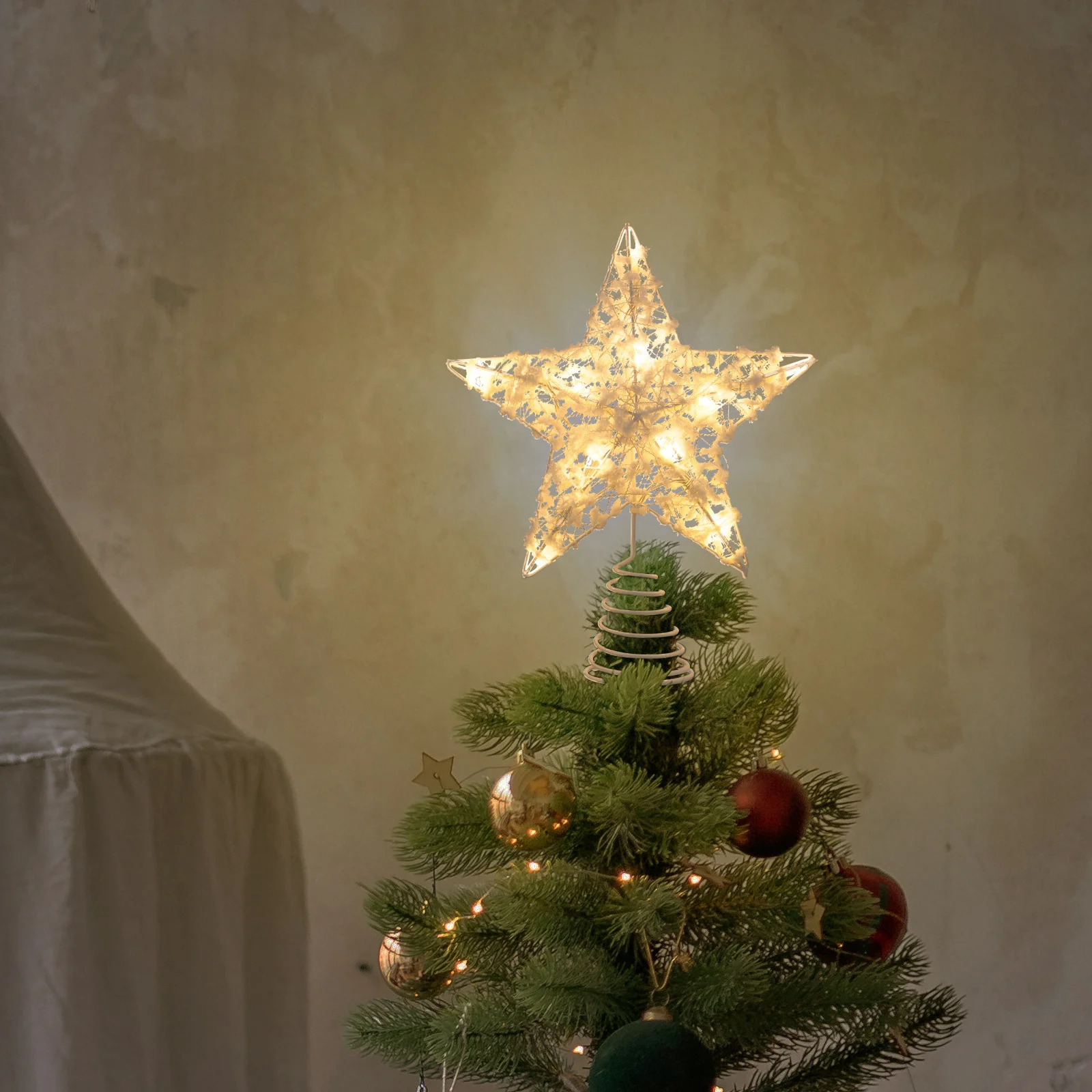 

1Pcs Christmas Tree Topper Star Lamp Iron Craft Xmas Tree Decor Luminous Xmas Decoration Iron Craft Lamp Treetop Decor