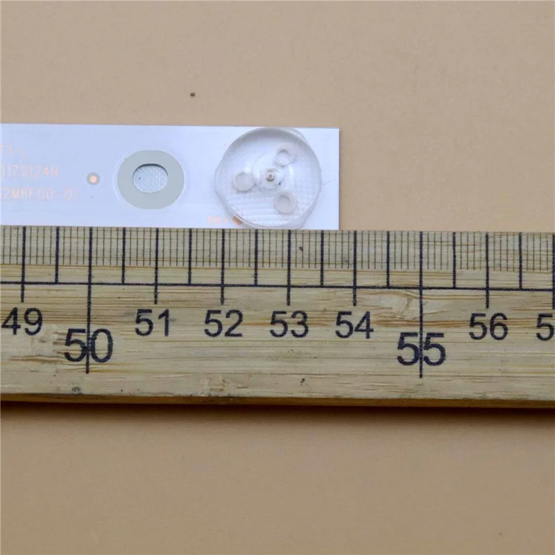 Manta led320h7,DS32L61A-V01 m00601066,rulers bbk 32lem-1036 ts2c32lex-5036t2c用のLED TVバックライトストリップバー