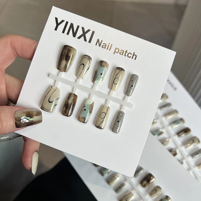 

10pcs Brown Graffiti Lines Decorate Removable Short New Ins Woman False Nails Stickers Korean Press On Fake Nails Tips