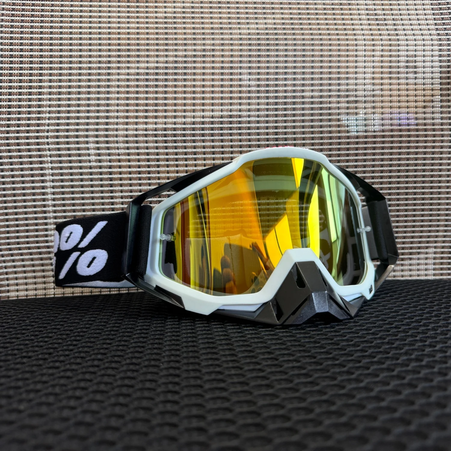 MX ATV Motocross Goggles, HD UV400 Windproof Dustproof, Helmet Compatible for Off-Road Riding, Skiing & Multi-Sport  Activities