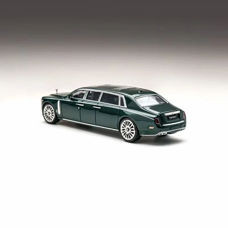 ING 1:64 Rolls-Royce Phantom Eight Generations Extended Phantom Mansory Diecast Model Car