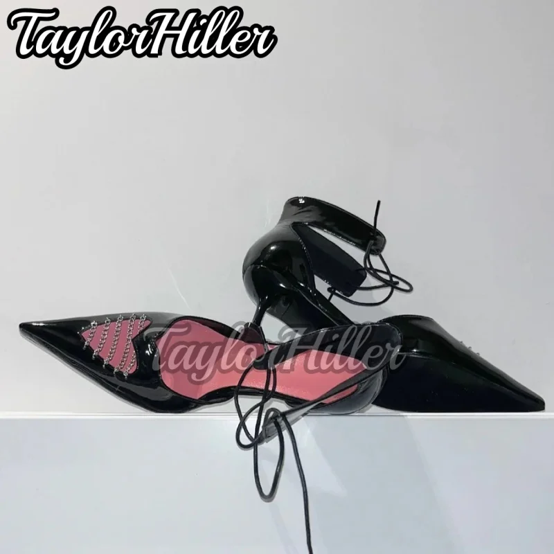 

Hot Girl Hollow Heart Heeled Sandals Chain Strange Style Pointy Toe High Heels Women Y2k Lace Up Patent Leather Shoes 2026 New