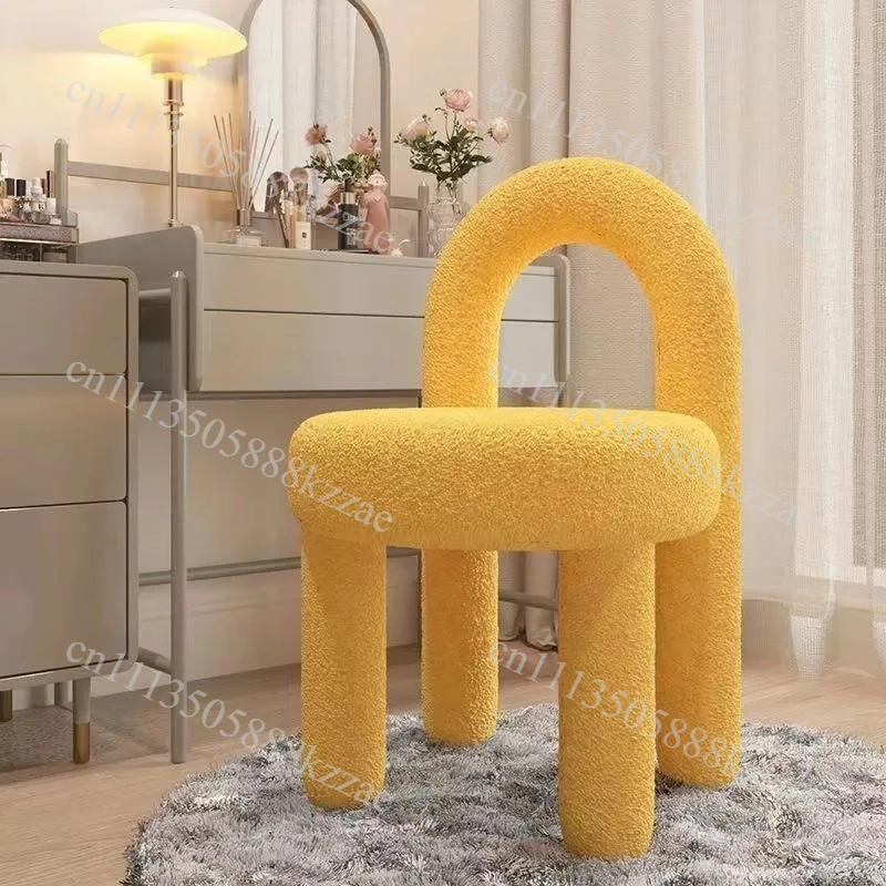Nordic Make Up Stool Lamb Fleece Chair Simple Modern Dressing Chair Creative Stool Home Office Leisure Seat Living Room Bedroom