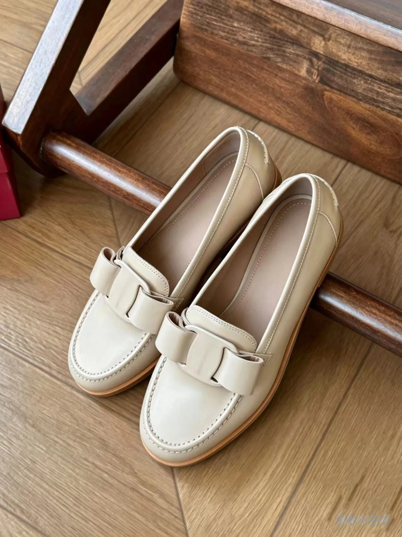 

Women Loafers Bow Comfortable Slip-on Shoes