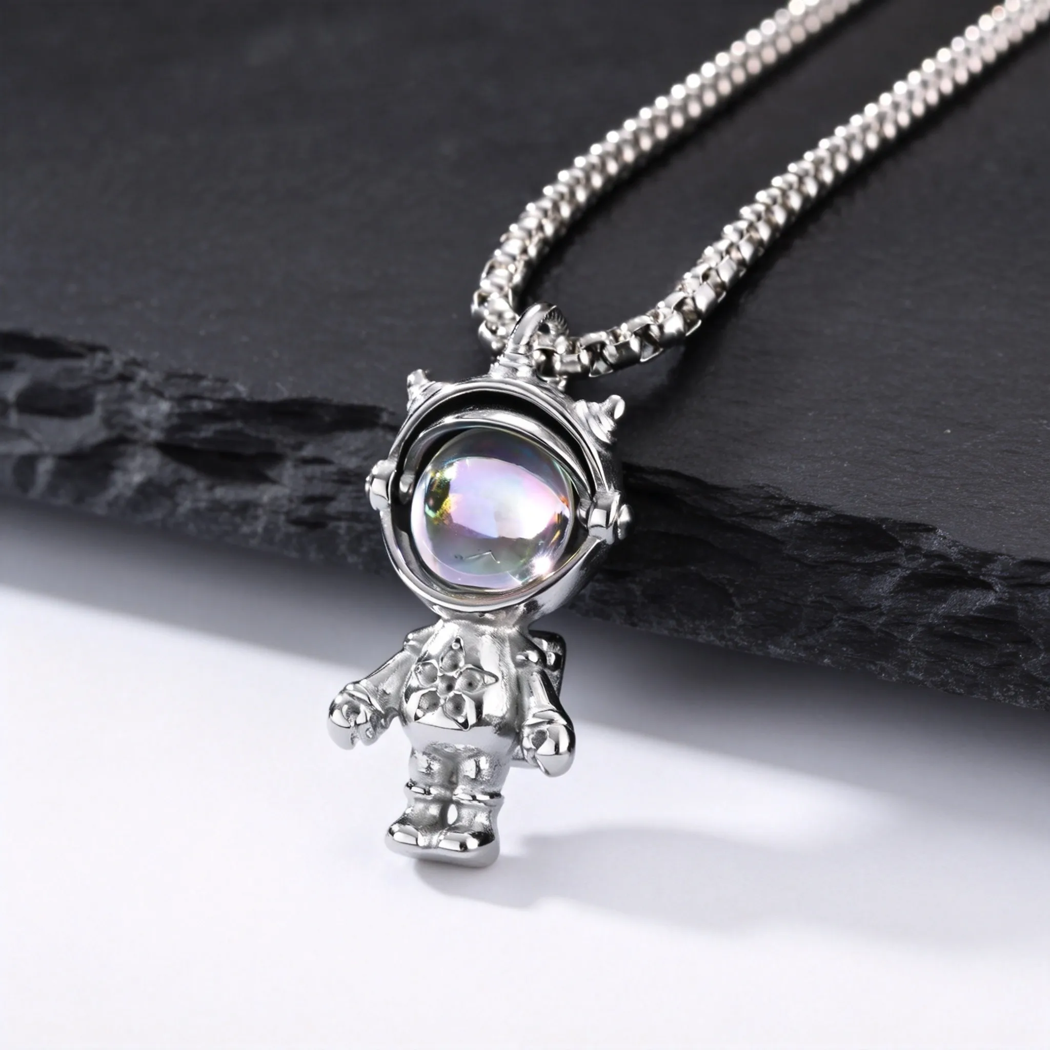 Causal Astronaut Pendant Necklace for Men,Waterproof Stainless Steel Moon Stone Pendant Necklace,New Creative Jewelry