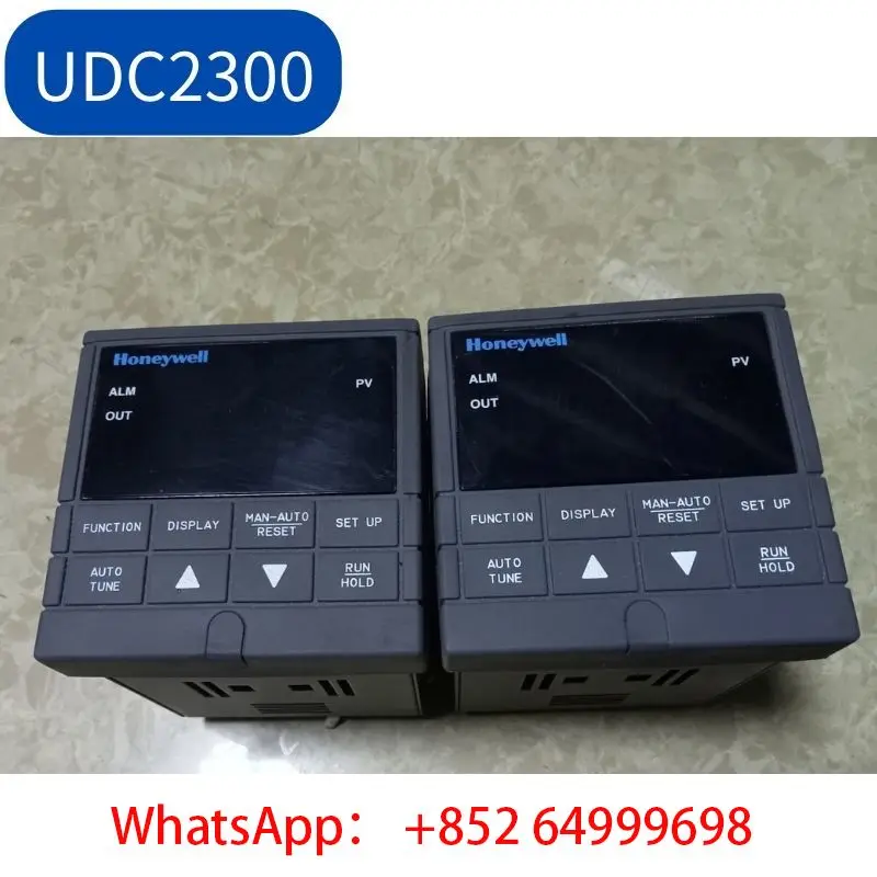 

Б/у регулятор температуры UDC2300, протестированный ok UDC2000