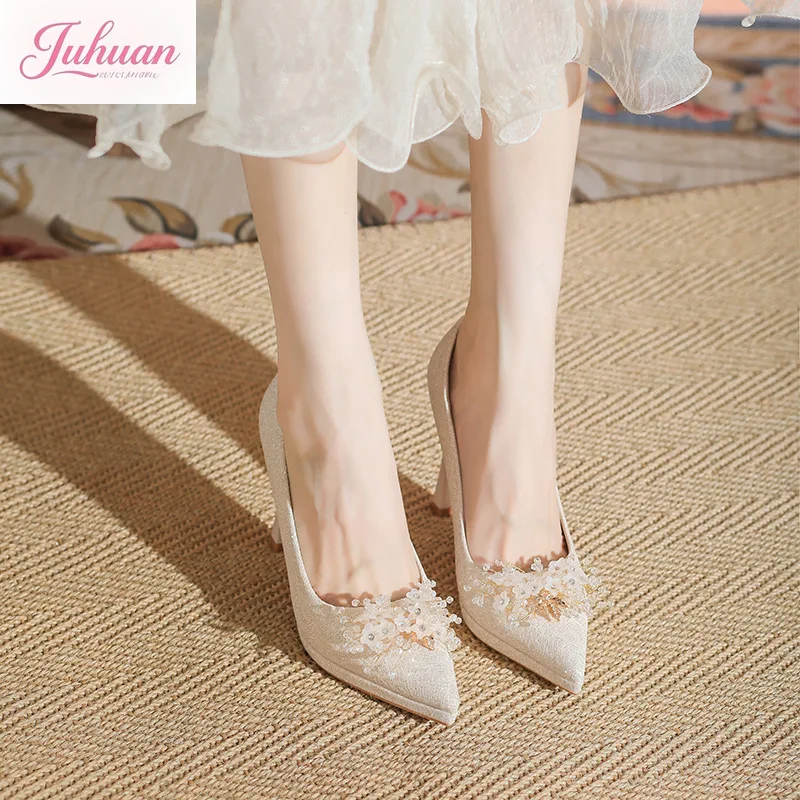 

French Champagne Fine Flash High Heels Women's Thick Soles Are Not Tired Feet Wedding Shoes Pointed Thin Heel Single Shoe Female
