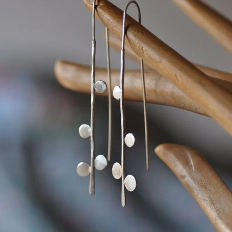 Minimalistisches Design, versilberte Quasten-Hakenohrringe für Damen, für den täglichen Gebrauch, vielseitig einsetzbar, temperamentvolle lange Ohrringe