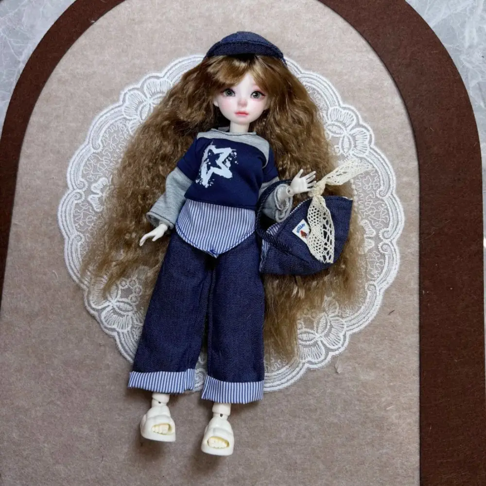 

Комплект одежды для модной куклы 30 см (только одежда) - Мягкая вязаная шапка + повседневный топ + полосатые брюки | Стильная одежда для куклы 1/6