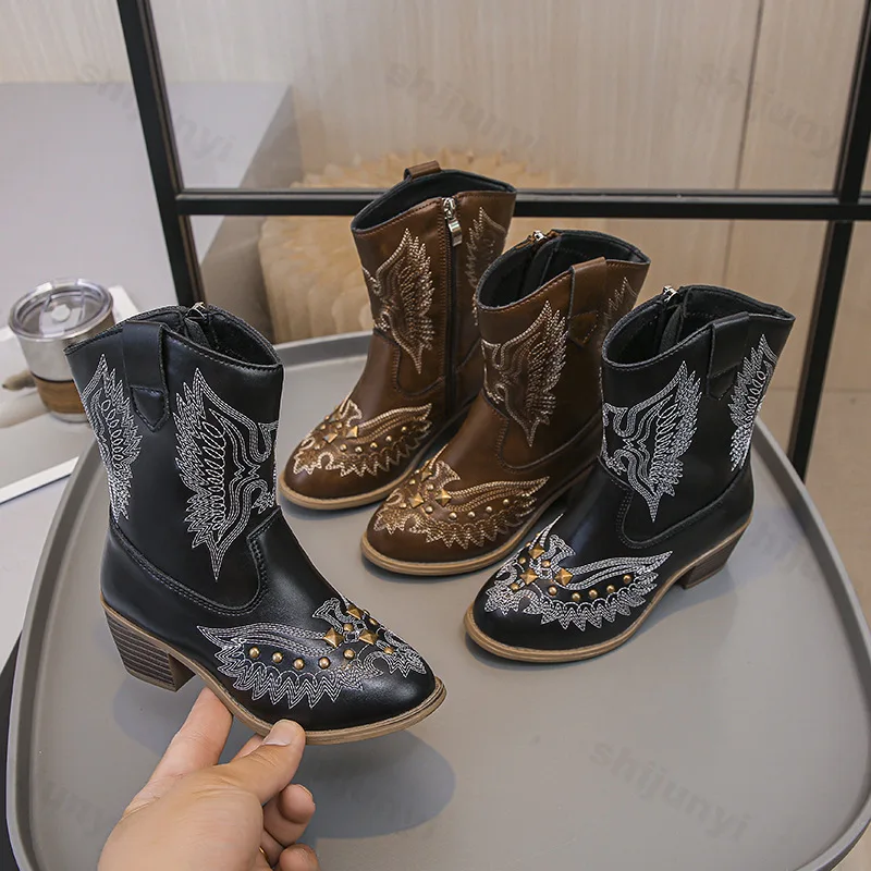 

Children's Fashion Leather Boots Kids Western Cowboy Boots 2025 Autumn Embroidered Anti Slip Zipper Rivet Outdoor Ankle Boots