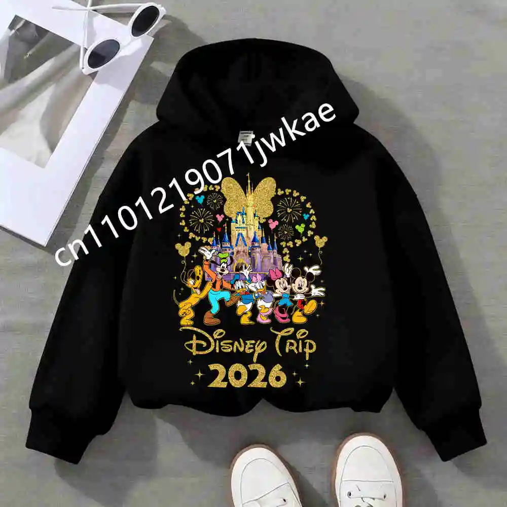 

2026 модная одежда Disney Disneyland для путешествий и отпуска, толстовка с капюшоном с карикатурой, детский топ с героями мультфильмов, кавайная одежда Disney для девочек, одежда для мальчиков и детей