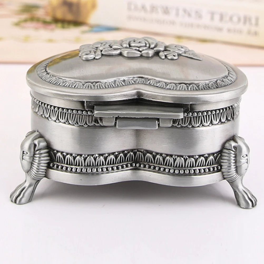 

Vintage Heart Shape Jewelry Box Zinc Alloy Embossed Flower Pattern Ring Earring Storage Organizer Vanity Accessory