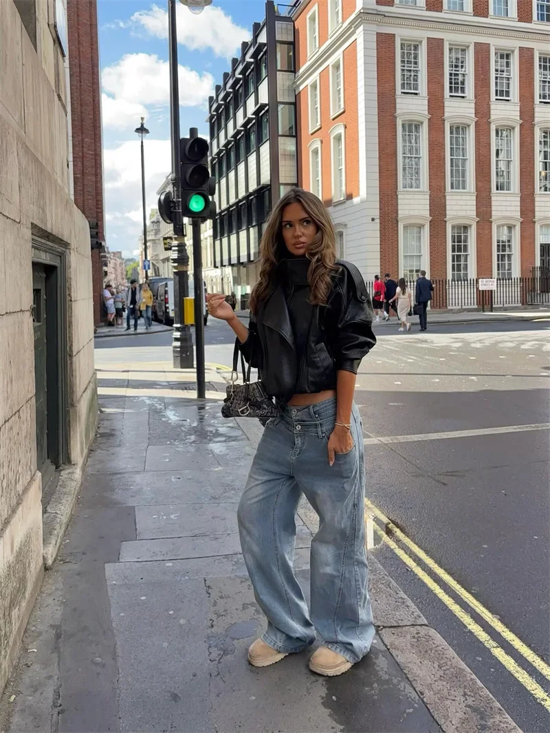 Women's Jacket 2025 Autumn Hot Sale New Style Black Long-Sleeve Faux Leather High-Neck Biker Style Jacket Trendy