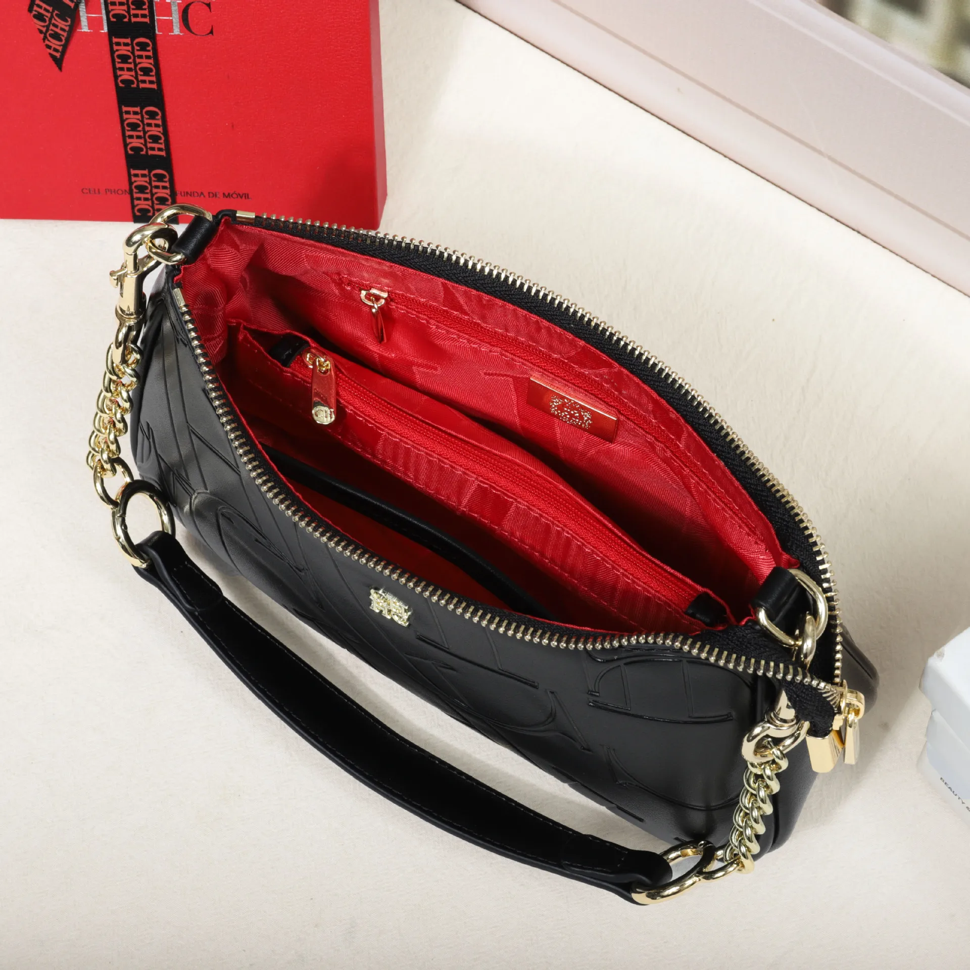 New Arrival Embossed Letter Underarm Bag for Women Shoulder Crossbody Bag Fashion Trendy Wholesale Ladies Bag