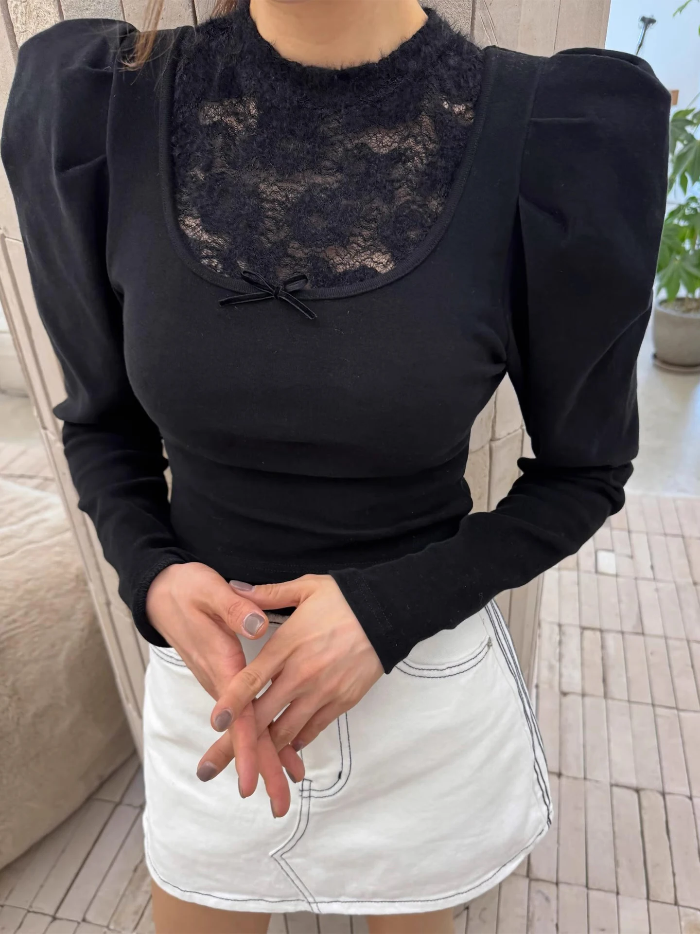 섹시 레이스 스플라이싱 페이크 투피스 티셔츠 여성 슬림핏 롱 슬리브 탑 패셔너블 캐주얼 슬레 버블 슬리브 라운드 넥