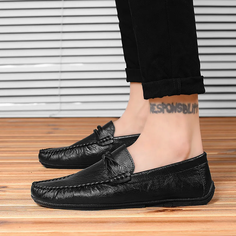 

Новый стиль обуви Doudou, мужские маленькие кожаные туфли, модная обувь в корейском стиле, повседневная обувь для ленивых на легкой подошве