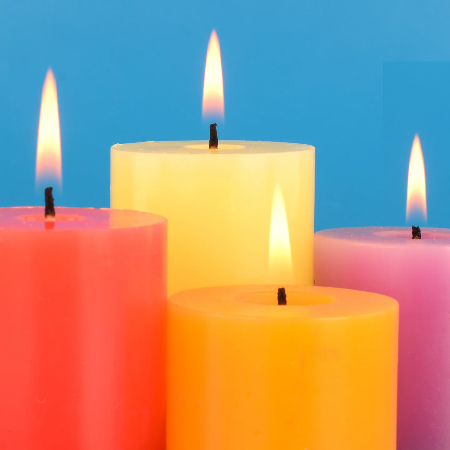 6pc/pack 5x5cm Retro Cylindrical Odorless Lighting Candles, Colorful Orange Yellow Candles Restaurant Decoration Table Ornaments