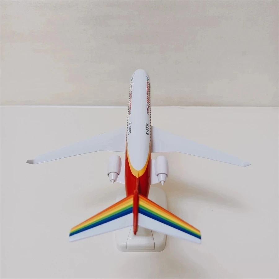 20cm Air China COMAC Airlines ARJ ARJ21 B-992L Airways Diecast Airplane Model Solid Alloy Metal Air Plane Model Aircraft Toys