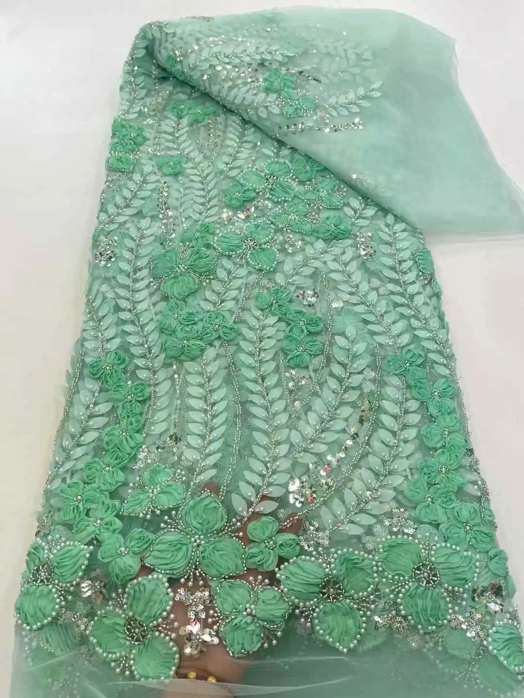 

2025 Latest Delicate Elegant Best Quality Soft Luxurious Beaded Tube Lace fabric For Wedding Evening Dresses