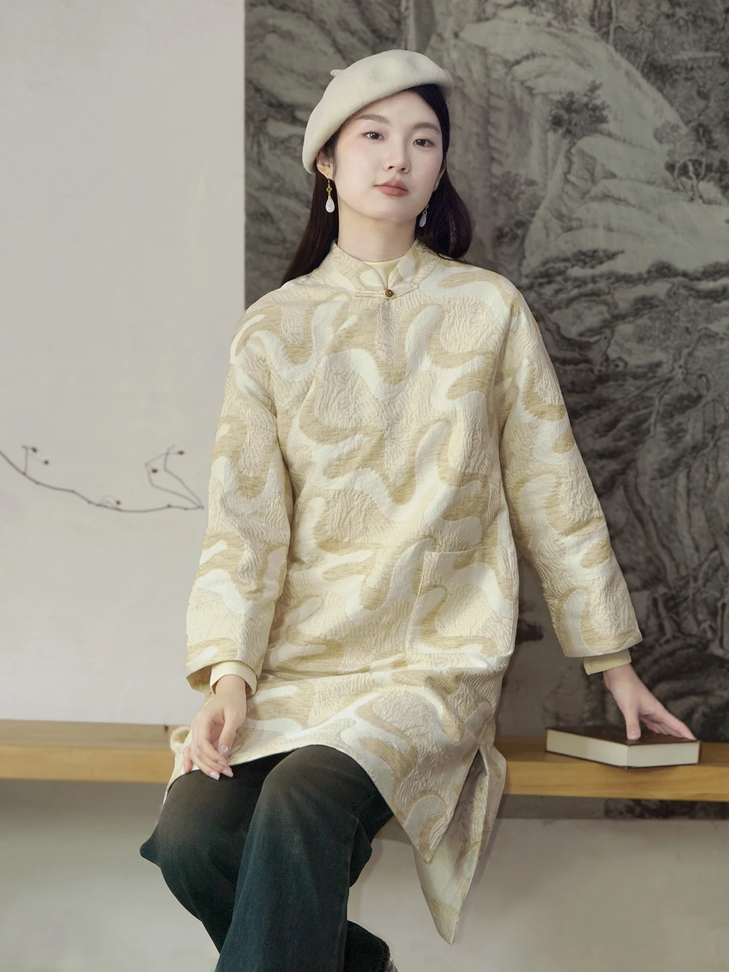 

Традиционная китайская длинная куртка из хлопка и льна с вышивкой, теплая повседневная зимняя верхняя одежда с воротником-стойкой