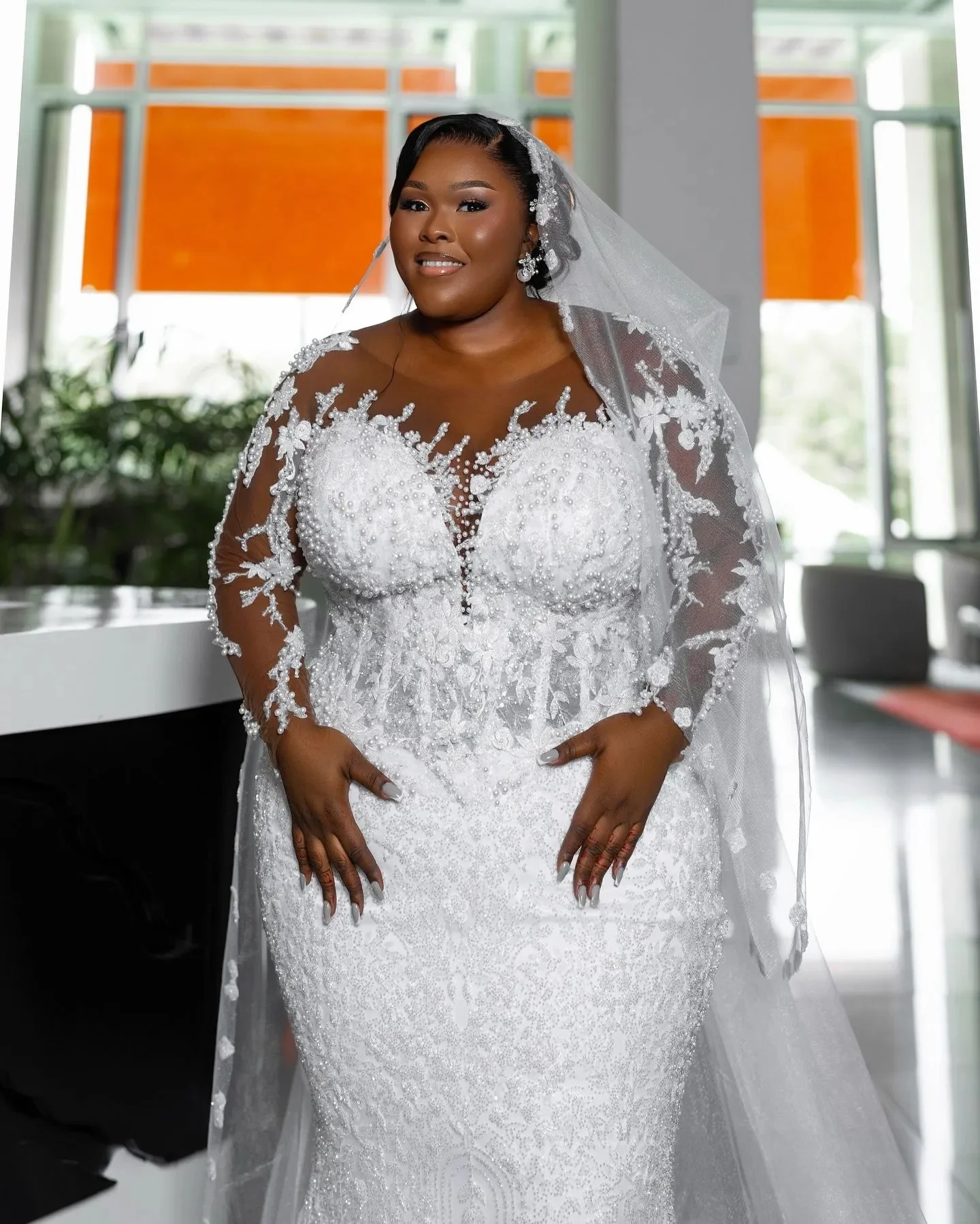

Customized Plus Size Aso Ebi Mermaid Wedding Dress Bridal Gowns Illusion Sheer Long Sleeves Beaded Lace Tulle Dress