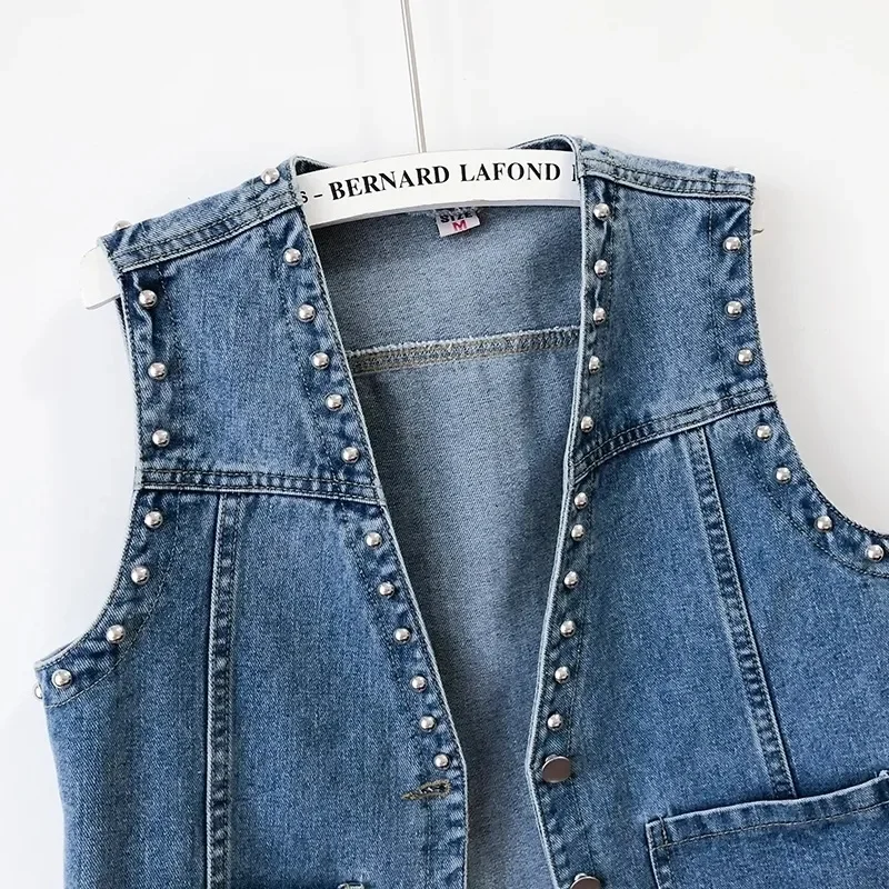 Vintage Rivet Sleeveless Jacket V-neck Denim Vest Women Spring Autumn Female  Short Jeans Coat Cowboy Waistcoat Female