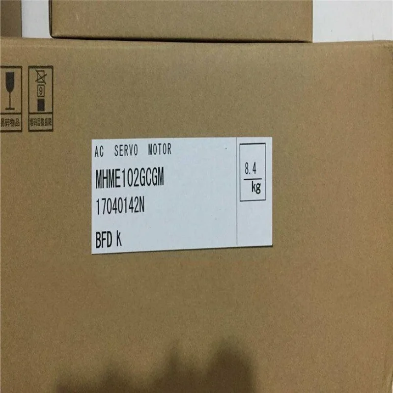 100% أصلي وأصلي MHMJ042G1D MDME102GCHM MHME102GCGM MSME102GCGM محرك معزز ضمان لمدة سنة واحدة شحن سريع