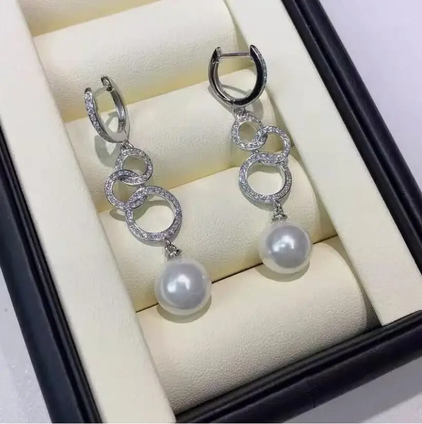 

classic pair of 10-11mm south sea round white pearl dangle earring 925s