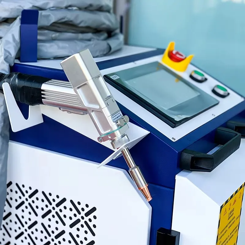 High-efficiency 4-in-1 1500W La-ser Welder of RECI Brand with Water-cooled Feature Fiber La-ser Welding Ro-bot Machine