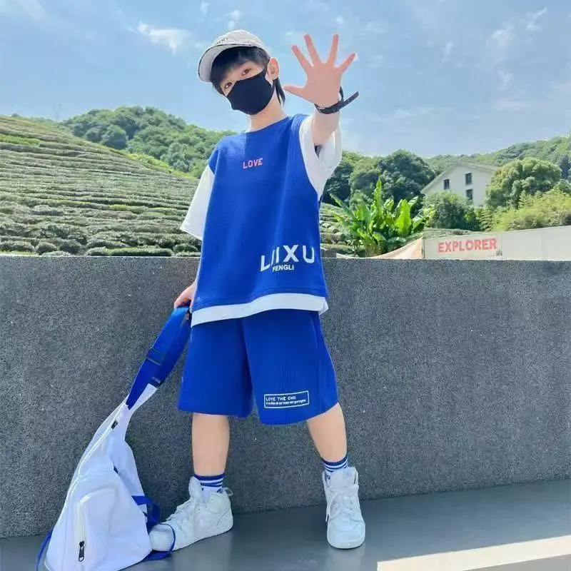 

Boys' Summer Short Sleeve Set 2025 New Children's Fashionable Fashion Clothes Trendy Baby Summer Internet Red Two Piece Set